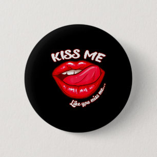 Badge Rond 5 Cm Lèvres Rouges M'Embrassent Lèvres Cerise Déclarati
