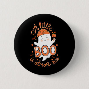 Badge Rond 5 Cm Little Boo Est Presque Dû Mignonne Grossesse Hallo
