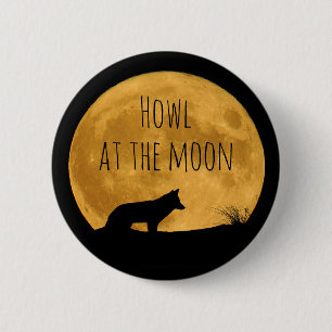 Badge Rond 5 Cm Loup Silhouetté Dans La Lune Lumineuse