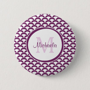 Badge Rond 5 Cm Monogramme et nom des pétoncles violets et blancs