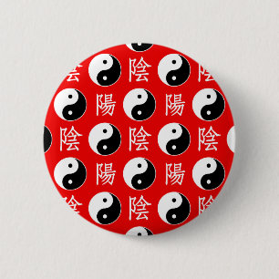 Badge Rond 5 Cm Motif Yinyang chinois sur fond rouge