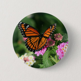 Badge Rond 5 Cm Papillon de monarque sur la fleur de Lantana
