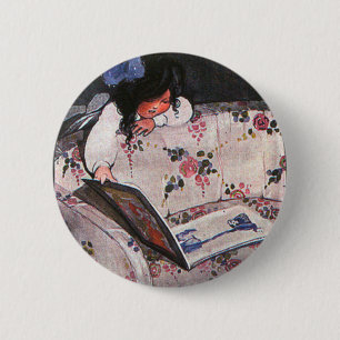 Badge Rond 5 Cm Petite fille lisant sur le canapé