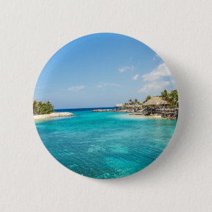 Badge Rond 5 Cm Plage tropicale pittoresque avec huttes de chaume 