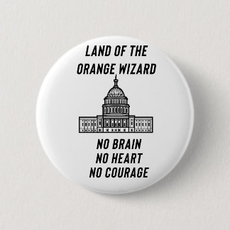 Badge Rond 5 Cm Political Satire: The Orange Wizard’s Capitol