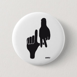 BADGE ROND 5 CM SIGNE DE MAIN DE LA DE LOS ANGELES