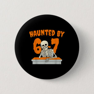 Badge Rond 5 Cm Six Seven 6 7 Hanté Mème 67 Main de Squelette Hall