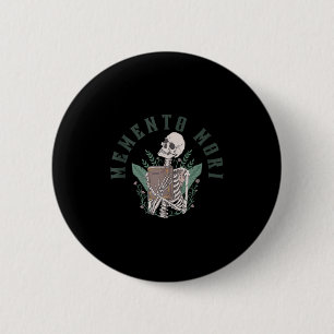 Badge Rond 5 Cm Squelette Philosophie stoïque Citation latine Meme