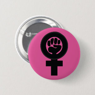 Badge Rond 5 Cm Symbole féminin avec poing