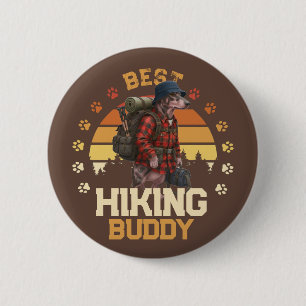 Badge Rond 5 Cm Teckel américain nu aventurier de randonnée