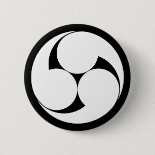 Badge Rond 5 Cm Trois tourbillons dans le sens inverse des aiguill