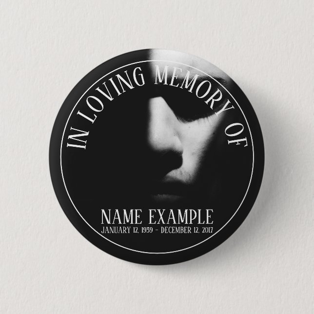 Badge Rond 5 Cm Un visage endormi à mi-ombre (Devant)