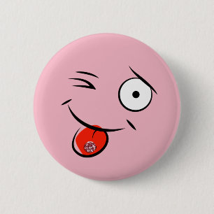 Badge Rond 5 Cm Visage avec bouton de langue percé