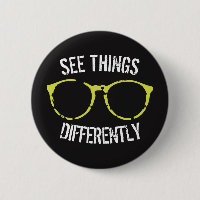 Voir des choses différemment noires et le Pin en