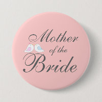 Mère mignonne d'inséparables de la jeune mariée