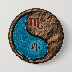 Badge Rond 7,6 Cm Scorpion & Lapin de Terre