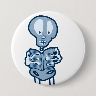 Badge Rond 7,6 Cm Squelette littéraire Ethan fasciné avec livre