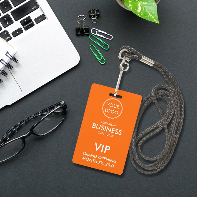 Badge Simple Moderne Ajouter un logo Passeport VIP Orang (Créateur téléchargé)