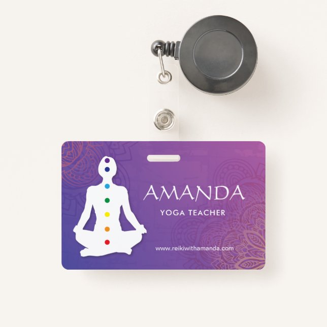 Badge Sukhasna Pose Purple Mandala Chakra Nom Insigne (Front with Retractable)