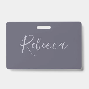 Badge Votre nom   Écriture élégante lavande sur violet b