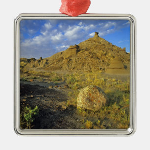 Badlands-Formationen im Dinosaur Provincial Park Silbernes Ornament