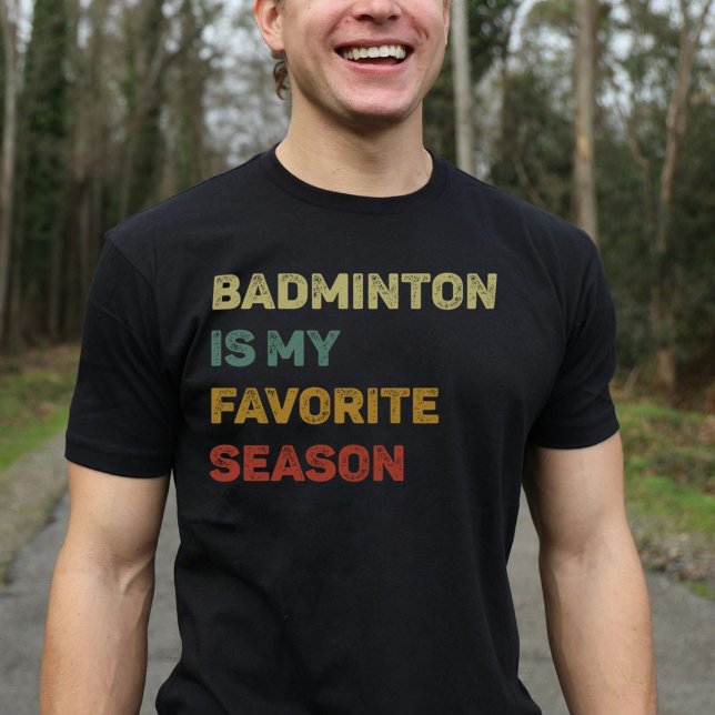 Badminton ist mein Lieblingssaison-Retro T-Shirt (Von Creator hochgeladen)