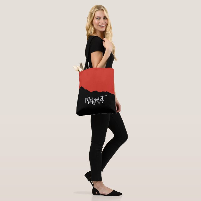 Bag Modern stylish black &orange monogram name Tote (Sur le modèle)