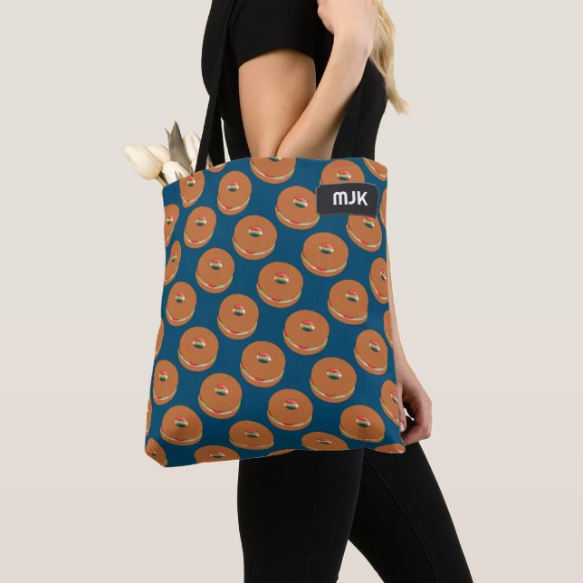 Bagel mit Füllung - Deli Foods mit eigenen Initial Tasche (Von Nahem)