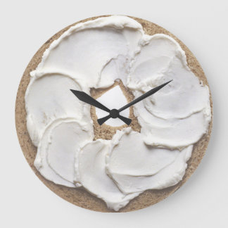 Bagel und Creme Cheese Novelty Große Wanduhr