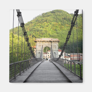 Bagni di Lucca, Toskana, Italien - Eine alte Brück Magnet