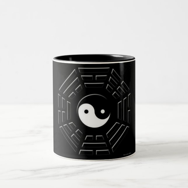Bagua Mug (Centre)