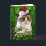 Bah Humbug Grumpy Cat Feiertagskarte<br><div class="desc">Auf dieser Karte befindet sich die Grumpy Cat in einer Weihnachtsmannmütze,  mit "Bah Humbug" vorne.</div>
