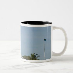 BAHAMAS, Abacos, Loyalist Cays, Ellbogen Cay, Hope Zweifarbige Tasse