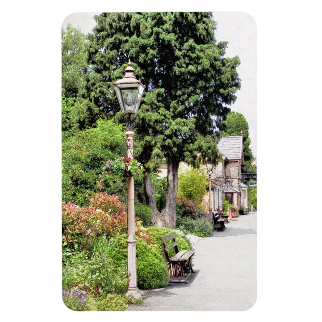 BAHNHOF MAGNET (Vertikal)