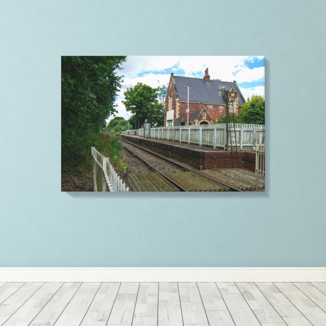 Bahnhof Rawcliffe Leinwanddruck (Insitu (Holzboden))