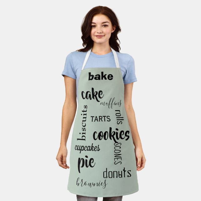 Baked Goods Words Sage Green Kitchen Schürze (Getragen)
