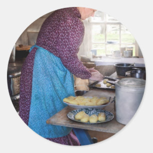 Baker - Vorbereitung des Abendessens Runder Aufkleber