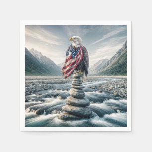 Bald Adler mit amerikanischer Flagge auf einem Cai Serviette