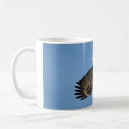 Bald-Adler taucht ins Wasser Kaffeetasse