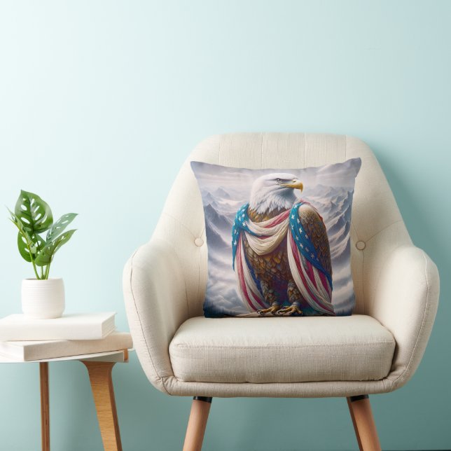 Bald Eagle mit einer amerikanischen Tränenflagge Kissen (Stuhl )