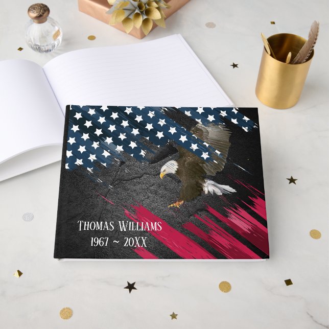 Bald Eagle on Flag for Military Funeral Gästebuch (Vorderseite Offen)