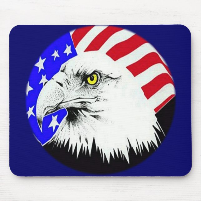 Bald Eagle und die amerikanische Flagge Mousepad (Vorne)
