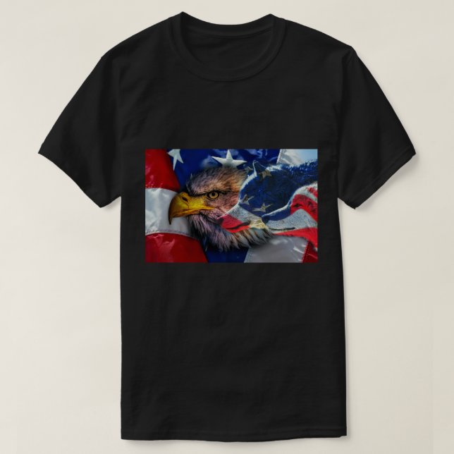Bald Eagle Wolf American Flag T-Shirt (Design vorne)