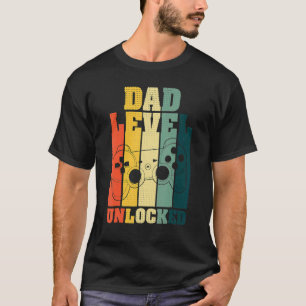 Bald, um Vater Vater Level ungesicherte Schwangers T-Shirt