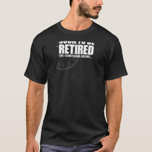 Bald, um wieder müde zu sein, beginnt der Countdow T-Shirt