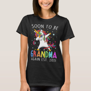 Bald wird Oma 2021 Einhorn T-Shirt