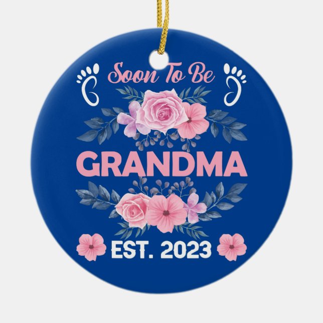 Bald zu Oma Est 2023 Schwangerschaft Keramik Ornament (Vorne)
