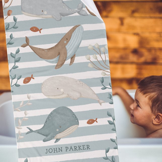 Baleines Baleines Serviette de bain avec nom (Créateur téléchargé)