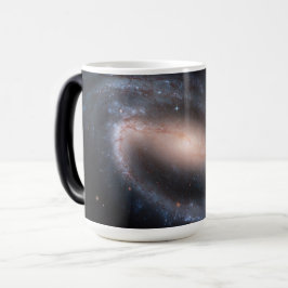 Balkenspiralgalaxie NGC 1300. Original von NASA Verwandlungstasse