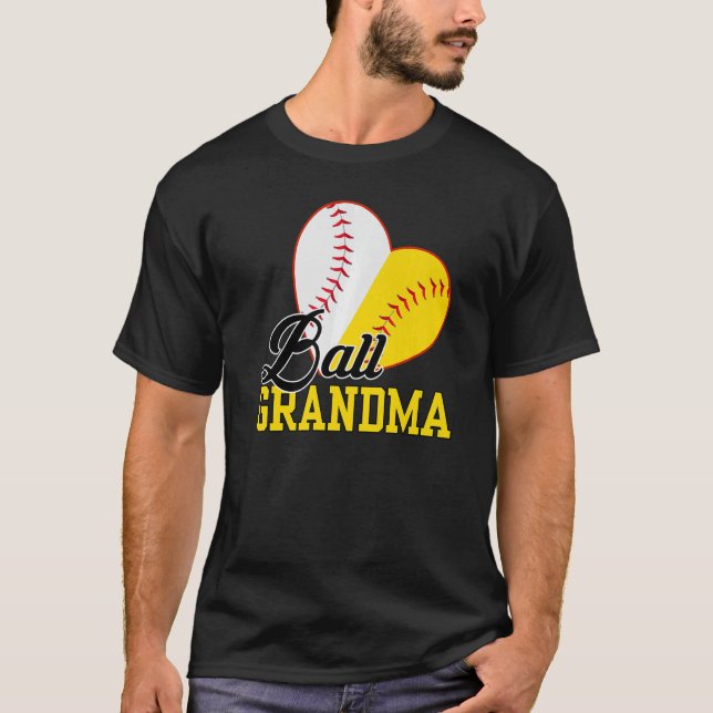 Ball Grandma Softball Baseball für Mütter T-Shirt (Vorderseite)